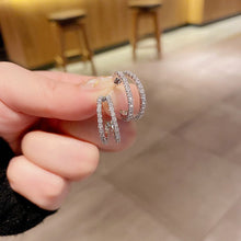 Cargar imagen en el visor de la galería, Arracadas chapado
